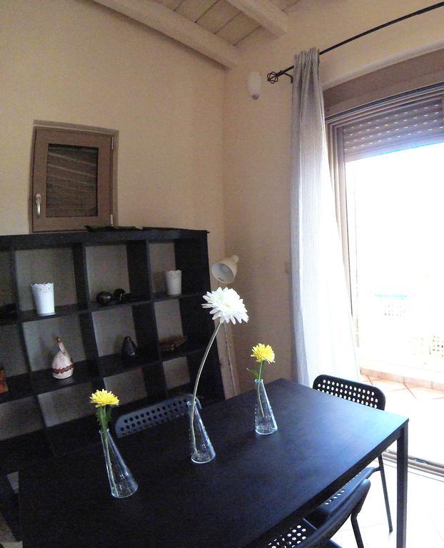 Arapakis Apartment Aegina Екстер'єр фото