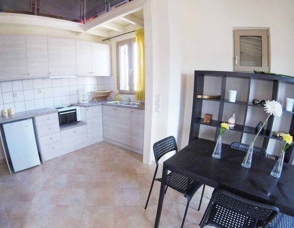 Arapakis Apartment Aegina Екстер'єр фото